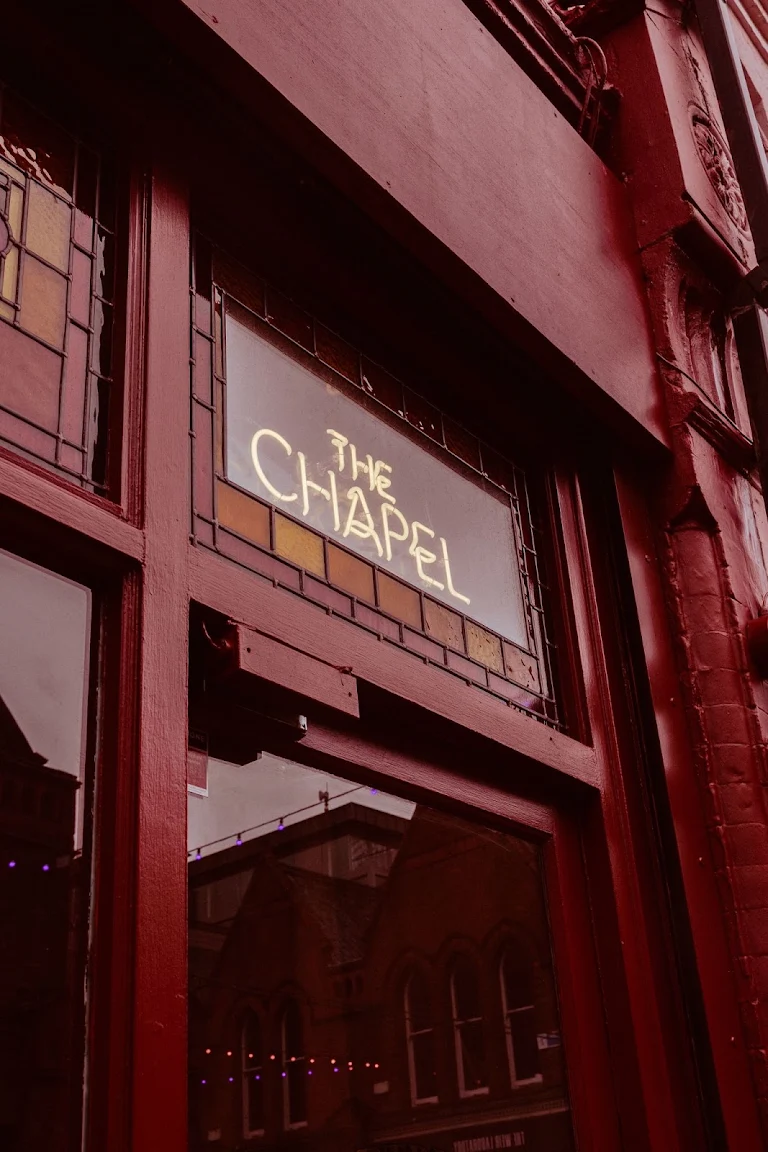 The neon Heartbreak Chapel sign above the Dublin city entrance